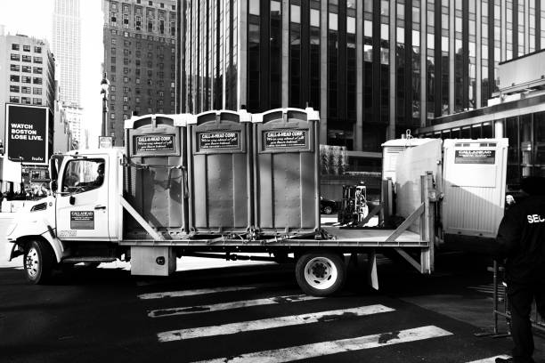 Best Construction site porta potty rental  in Oxon Hill, MD